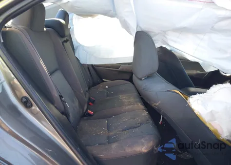 2018 Toyota Corolla Le from USA, damaged, VIN 5YFBURHE8JP753946